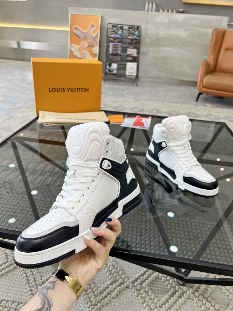 Louis Vuitton Sneakers